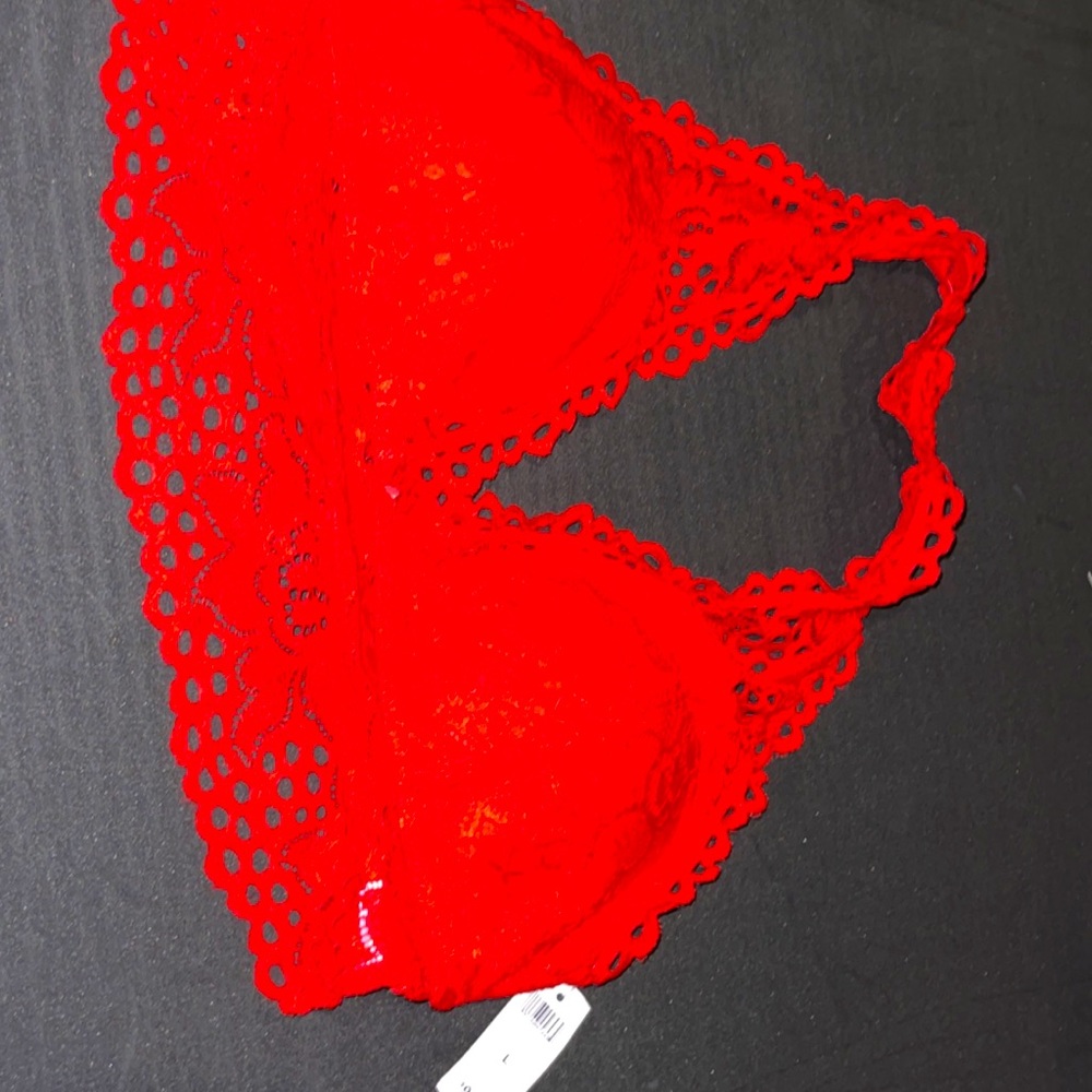 Red lace bra